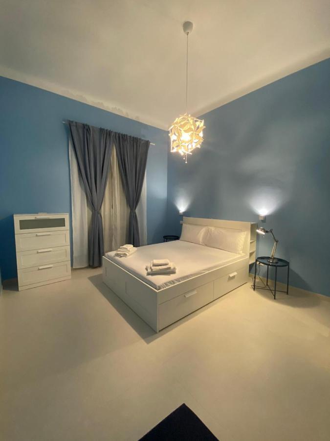Luse Studios 1 Остуні Екстер'єр фото